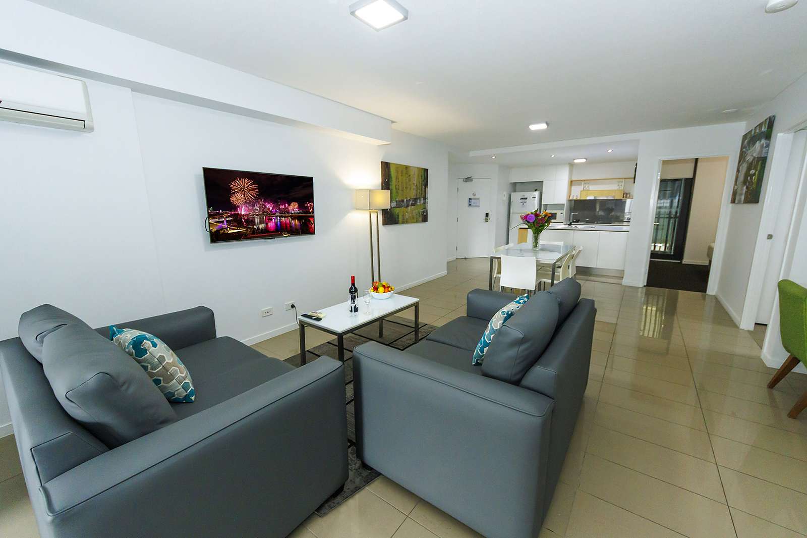 Actual Photos of a 2 Bedroom 2 Bathroom Apartment The Atrio Apartments 528-The-Atrio-Apartments-accomodation-123