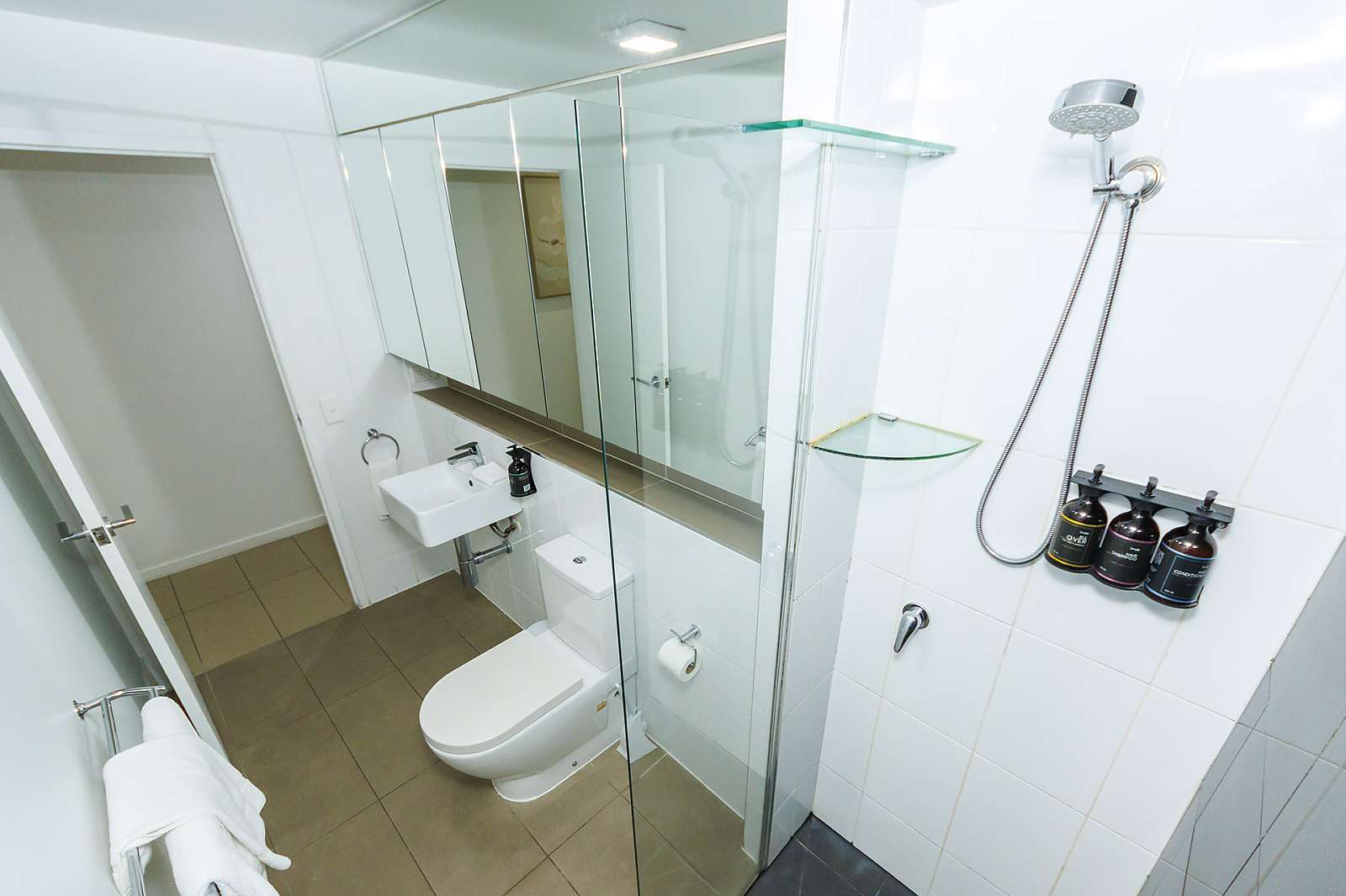 Actual Photos of a 2 Bedroom 2 Bathroom Apartment The Atrio Apartments 528-The-Atrio-Apartments-accomodation-123