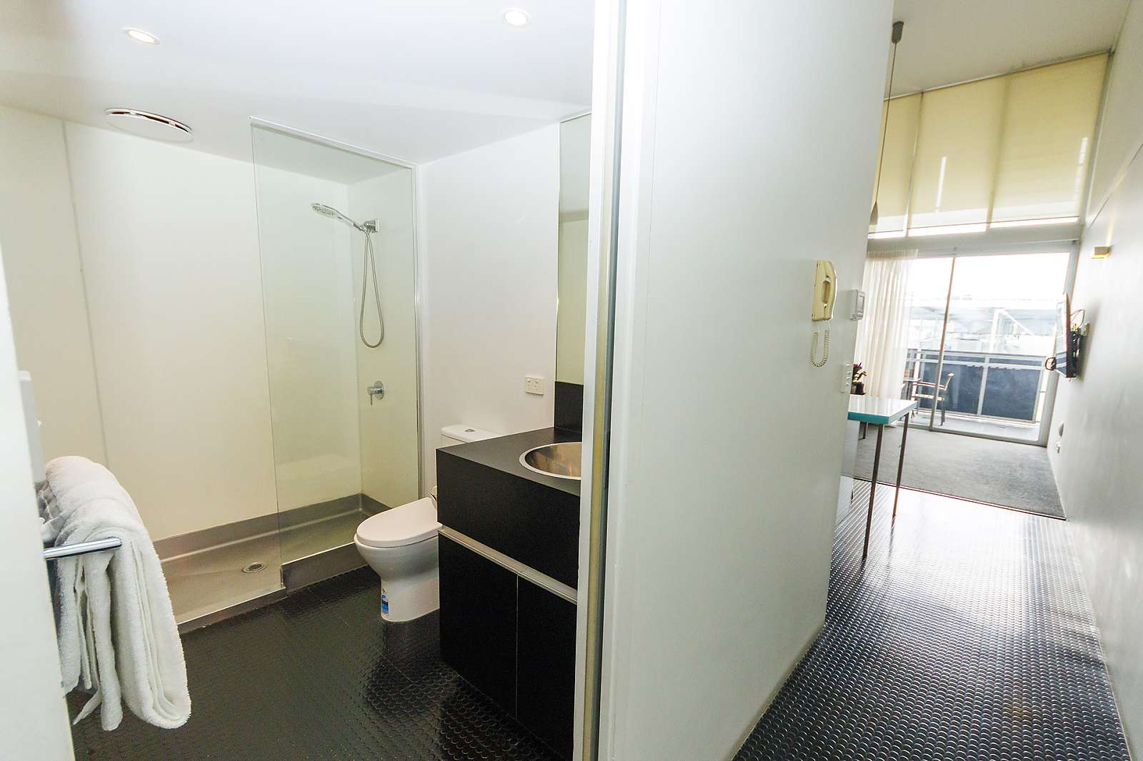 Actual Photos of a 2 Bedroom 2 Bathroom Apartment The Miro Apartments 529-The-Miro-Apartments-accomodation-123