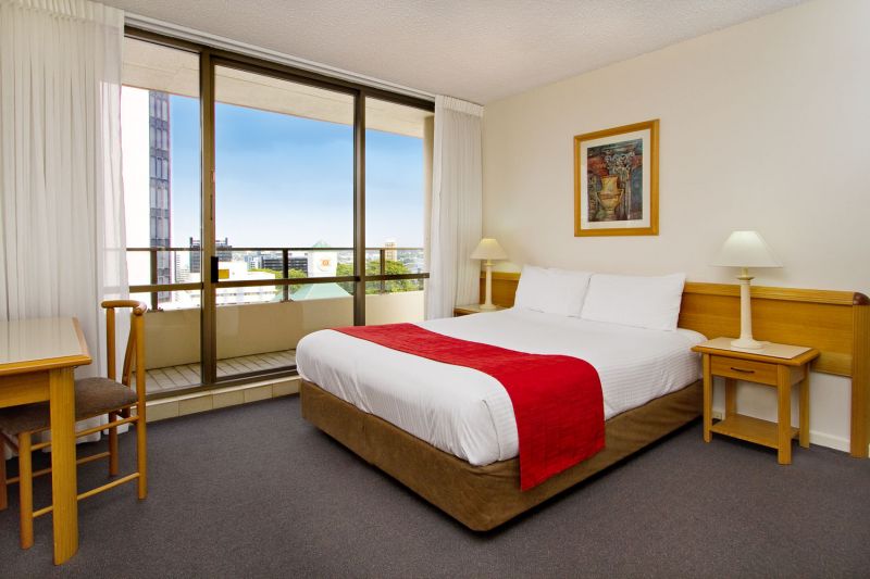 Actual Photos of a Studio Apartment The Summit Apartments 41-MSH-International-accomodation-35