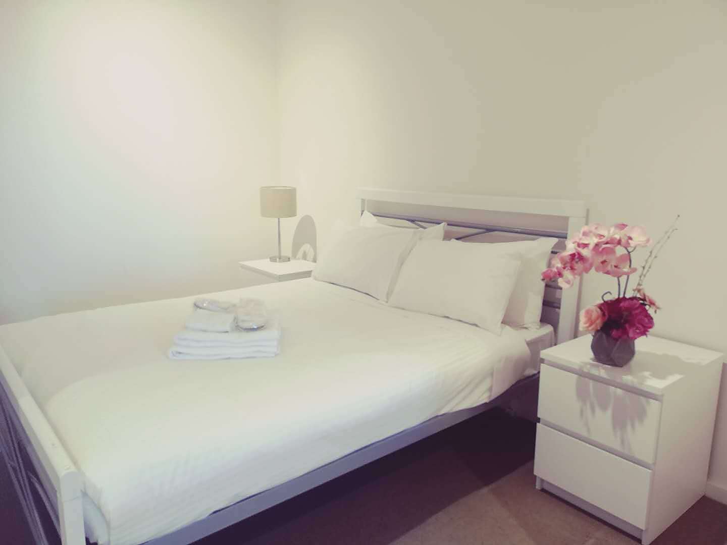 Actual Photos of a 1 Bedroom Apartment Vision On Morphett 308-Hennston-Management-Group-Pty-Ltd-accomodation-Adelaide-CBD