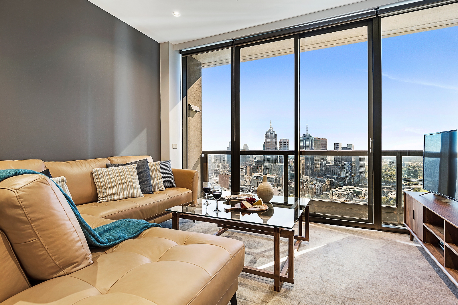 Apartment 4402 at Freshwater Place Serviced Apartments Southbank ...