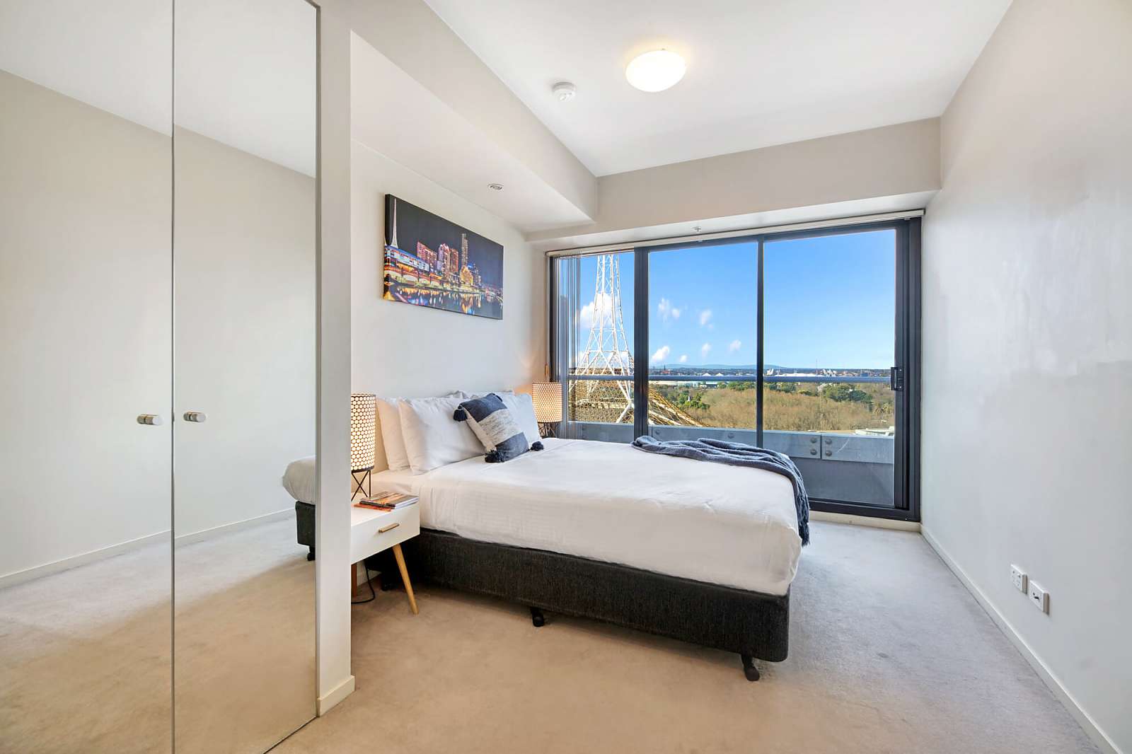 Southbank Serviced Apartments Long & Short Stay Southbank