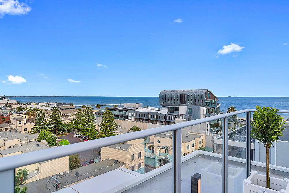 1012--1-bedrooms-accomodation-Port-Melbourne