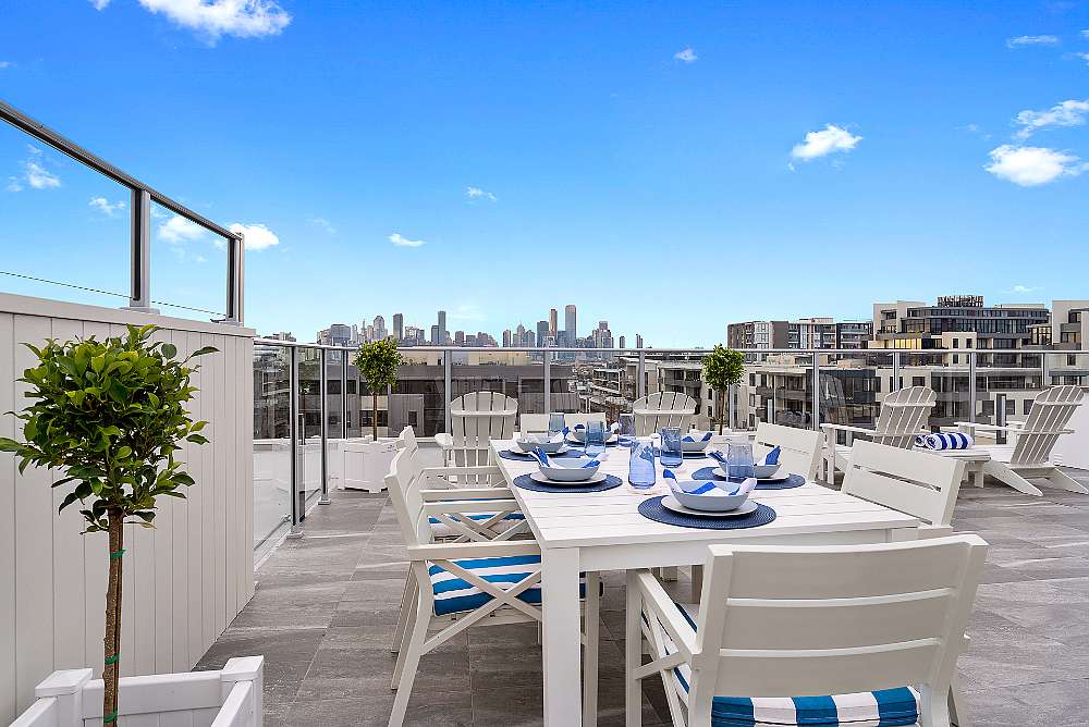 1012--1-bedrooms-accomodation-Port-Melbourne