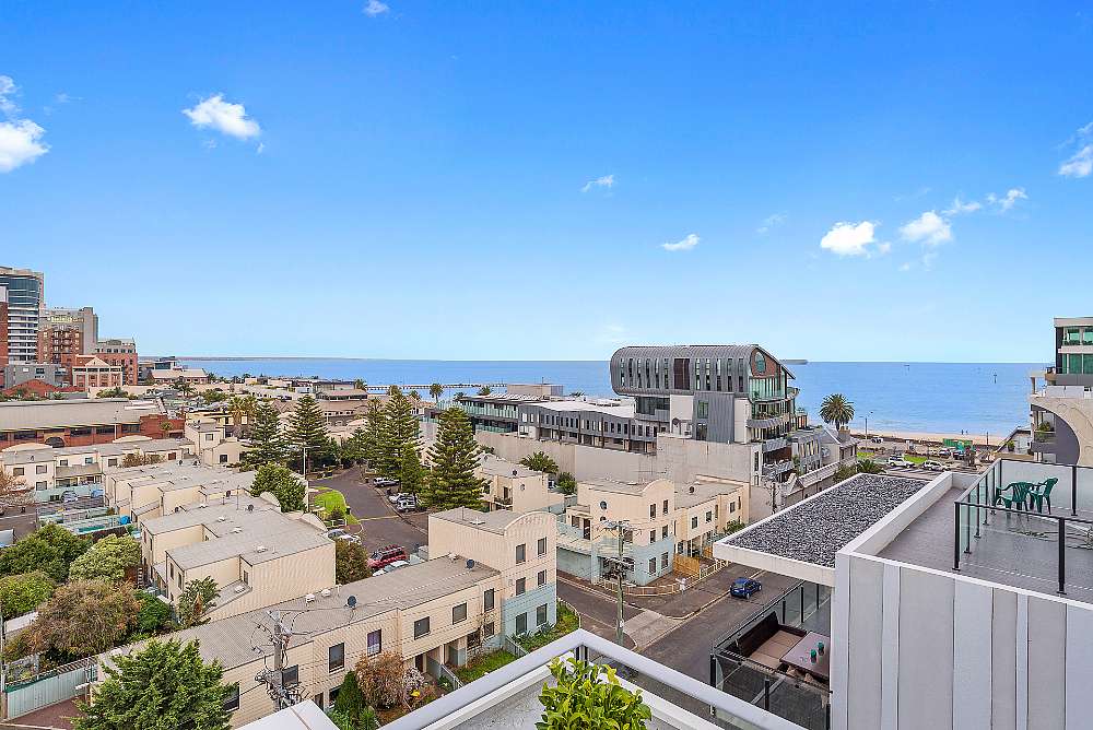 1012--1-bedrooms-accomodation-Port-Melbourne