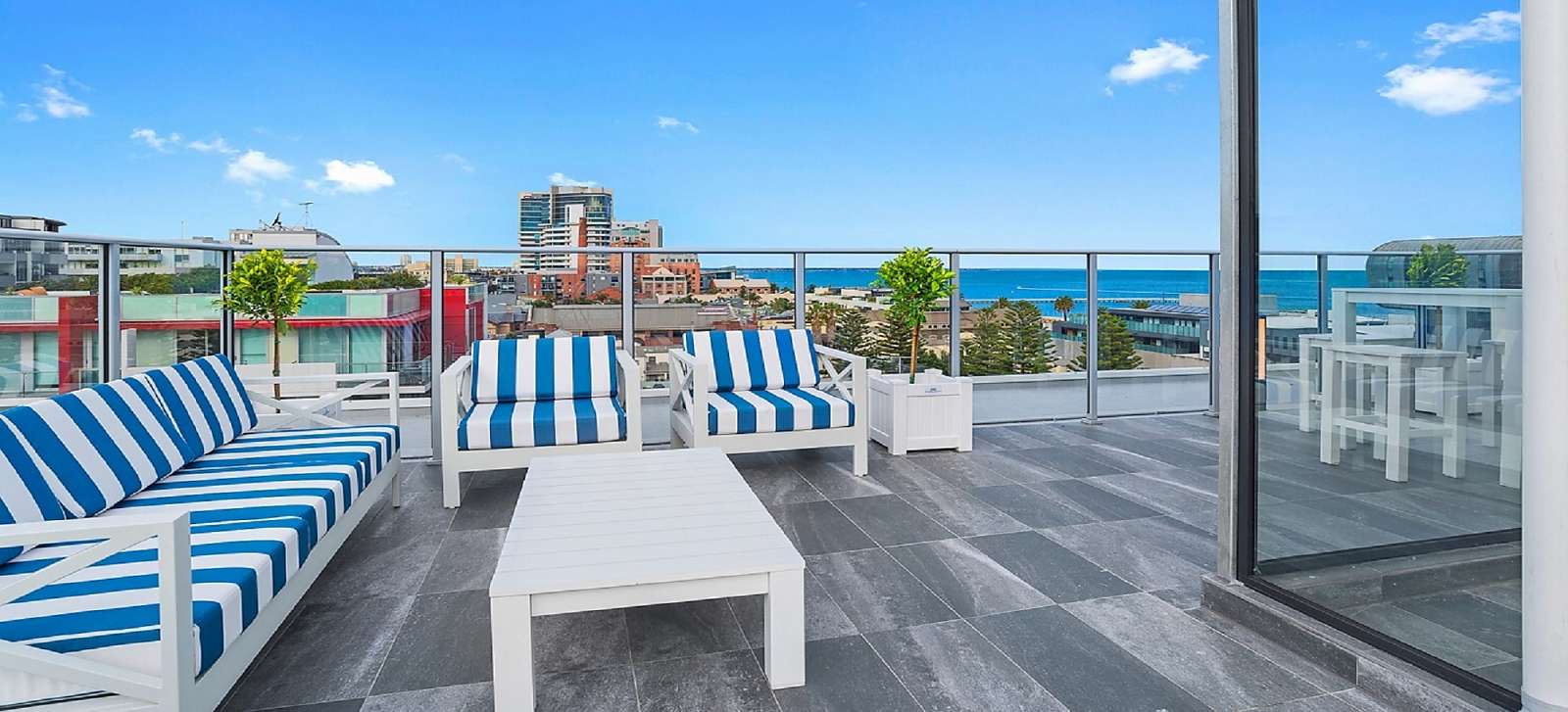 1012--1-bedrooms-accomodation-Port-Melbourne