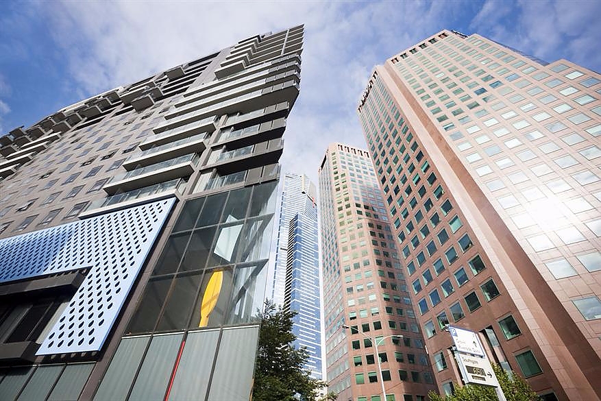 1147--2-bedrooms-accomodation-Southbank