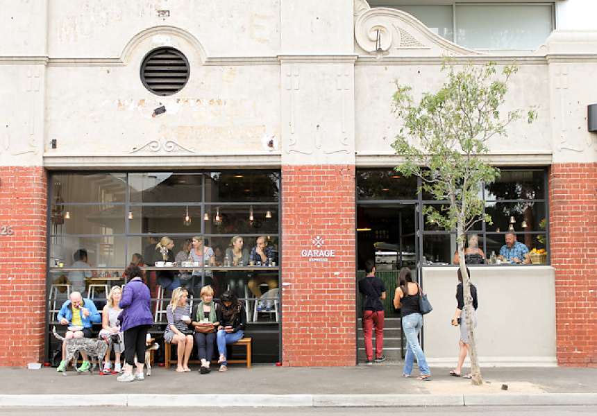 1162--1-bedrooms-accomodation-St-Kilda