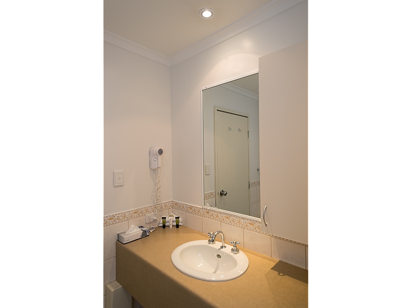 Actual Photos of a Studio Apartment All Suites Perth 130-All-Suites-Perth--accomodation-258