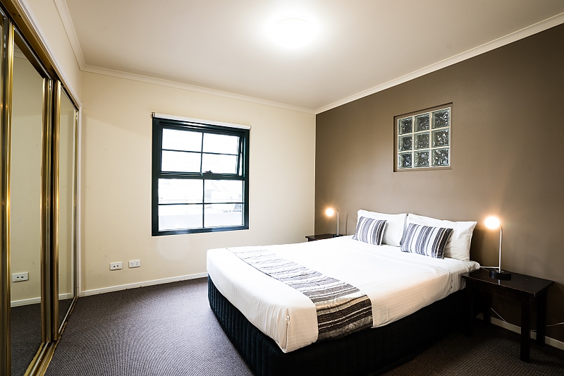 Actual Photos of a Three Bedroom Apartment - 3QTT ARROW ON SPENCER HARBOURLIGHT APARTMENT HOTEL 388-HARBOURLIGHT-AUST-PTY-LTD-accomodation-4