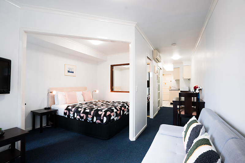 Actual Photos of a Superior One Bedroom - SUP ARROW ON SPENCER HARBOURLIGHT APARTMENT HOTEL 388-HARBOURLIGHT-AUST-PTY-LTD-accomodation-4