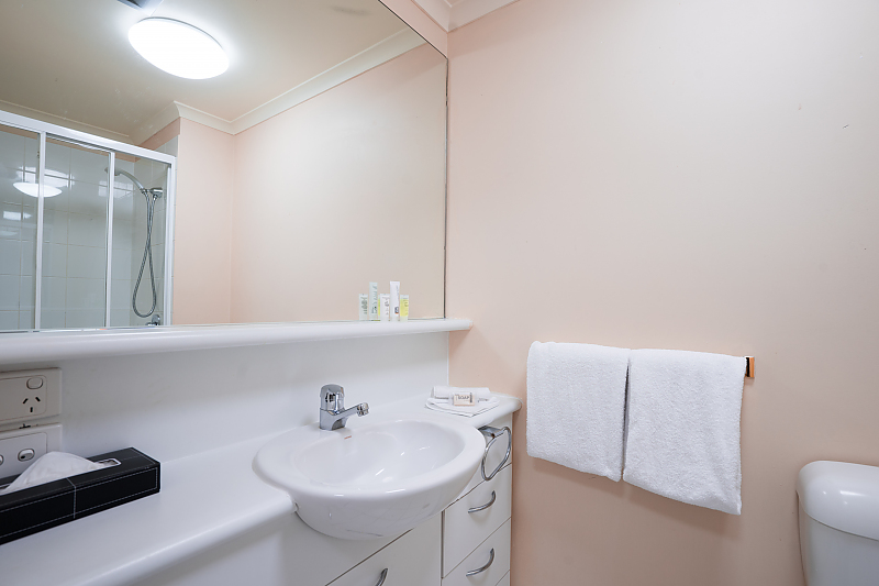 Actual Photos of a STD ARROW ON SPENCER HARBOURLIGHT APARTMENT HOTEL 388-HARBOURLIGHT-AUST-PTY-LTD-accomodation-4