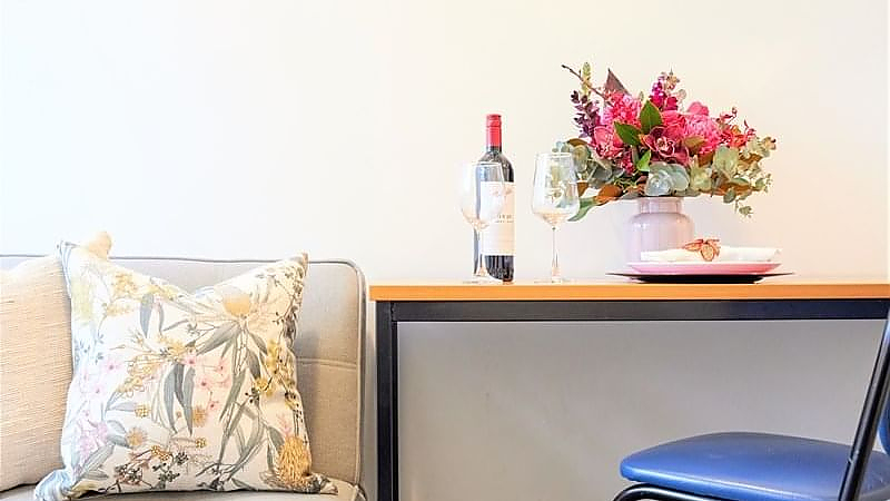 Actual Photos of a 1 Bedroom Balcony Arrow On Swanston 376-Arrow-On-Swanston-Pty-Ltd-accomodation-217