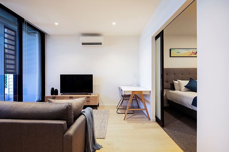 346-Five-Pawns-Serviced-Apartments-accomodation-Brunswick