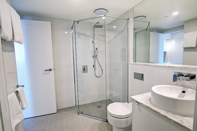 Actual Photos of a 1 Bedroom 1 Bathroom Balcony Belise Apartments 450-Belise-Apartments-accomodation-124