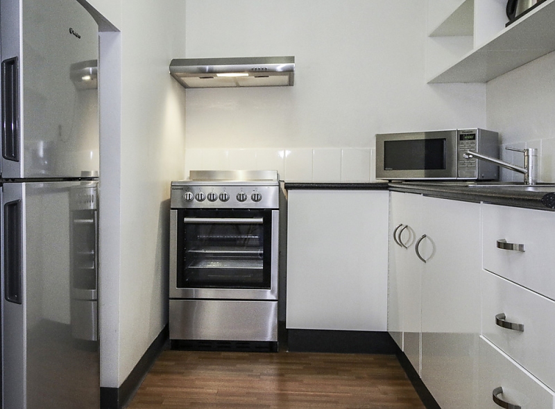 Actual Photos of a Queen BreakFree Adelaide 297-West-End-Apartments-Management-Pty-Ltd-accomodation-248