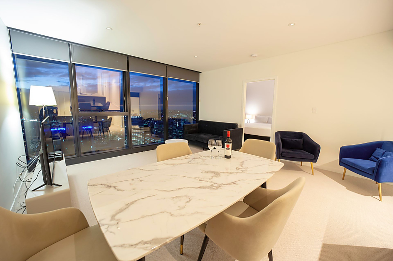 Brisbane Skytower - 3 Bedroom 2 Bathroom  Furnished Apartment