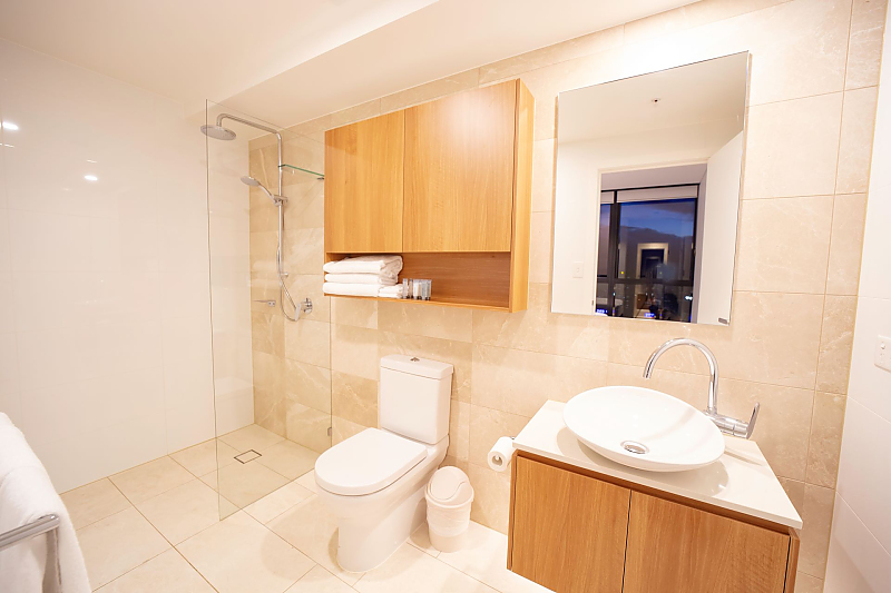 Actual Photos of a 3 Bedroom 2 Bathroom Brisbane Skytower 487-Song-Properties-accomodation-246