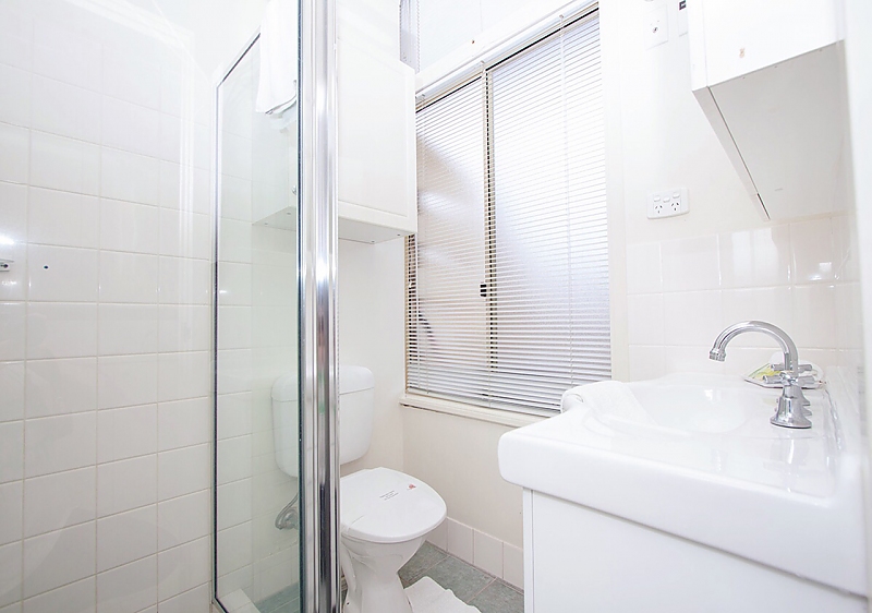 Actual Photos of a Larger Studio Unit Canberra Short Term and Holiday Accommodation 129-Manbrig-Pty-Ltd.-accomodation-Canberra