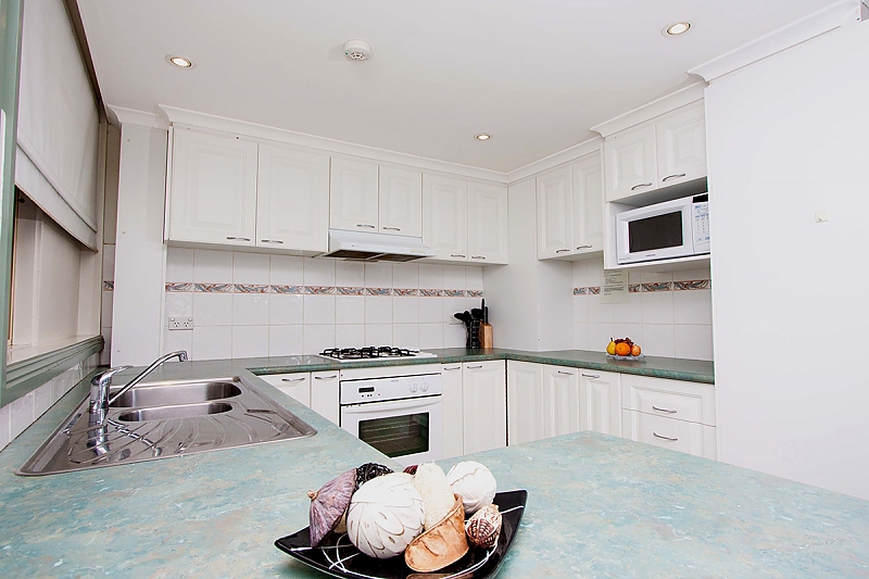 Actual Photos of a Large 2 Bedroom Unit Canberra Short Term and Holiday Accommodation 129-Manbrig-Pty-Ltd.-accomodation-Canberra