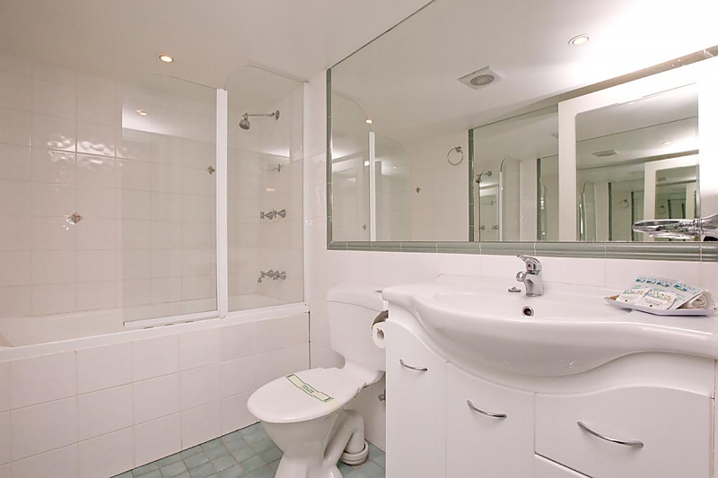 Actual Photos of a Large 2 Bedroom Unit Canberra Short Term and Holiday Accommodation 129-Manbrig-Pty-Ltd.-accomodation-Canberra