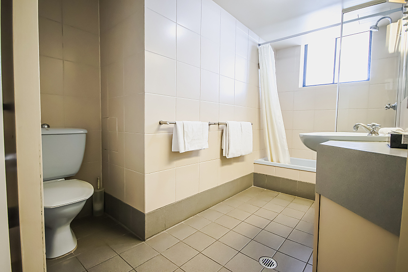 Actual Photos of a 2 Bedroom 2 Bathroom | Balcony Central Dockside Apartments 108-Central-Dockside-Apartments-accomodation-71