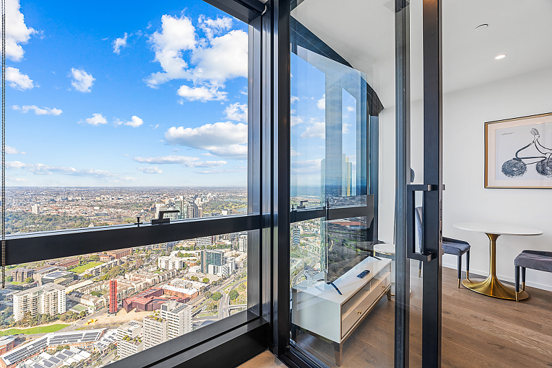 CLLIX Australia 108 Apartments - 1 Bedroom Sky High  Apartment