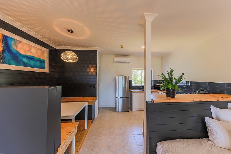 Actual Photos of a Luxury Beach Studio Apartment COAST Motel and Apartments 293-COAST-Motel-and-Apartments-accomodation-Port-Noarlunga-South