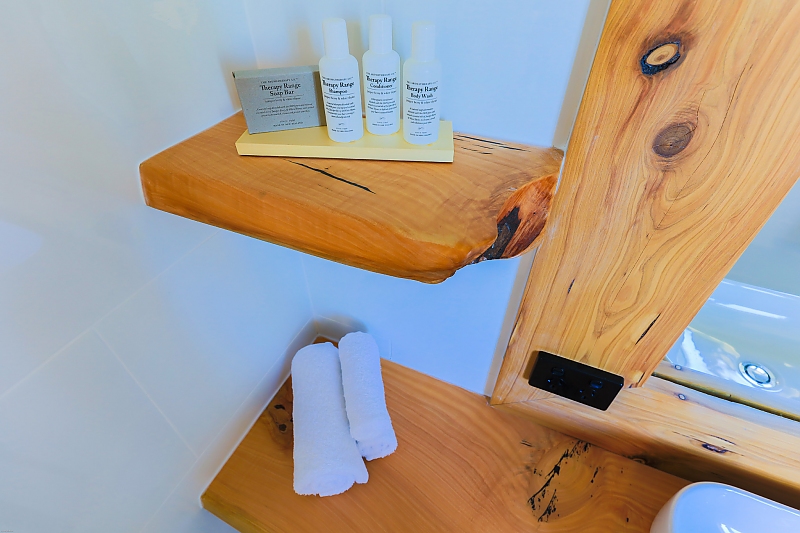 Actual Photos of a Luxury Beach Studio Apartment COAST Motel and Apartments 293-COAST-Motel-and-Apartments-accomodation-Port-Noarlunga-South