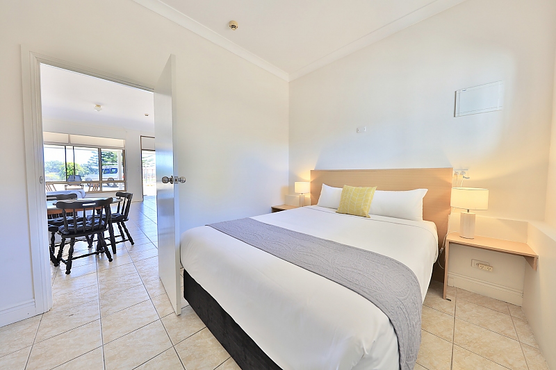 Actual Photos of a 1 Bedroom Family Apartment COAST Motel and Apartments 293-COAST-Motel-and-Apartments-accomodation-Port-Noarlunga-South