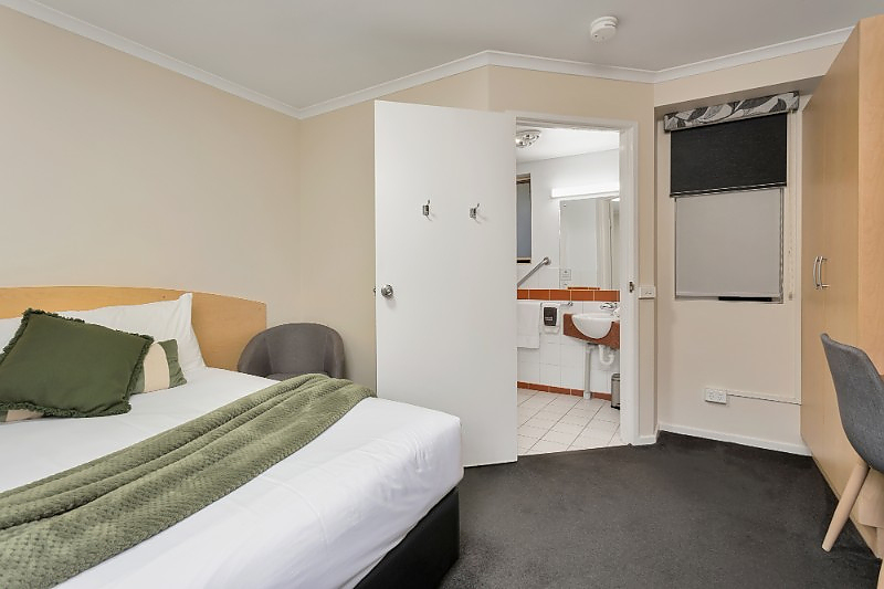 414-Elphin-Motel-&-Serviced-Apartments-accomodation-19