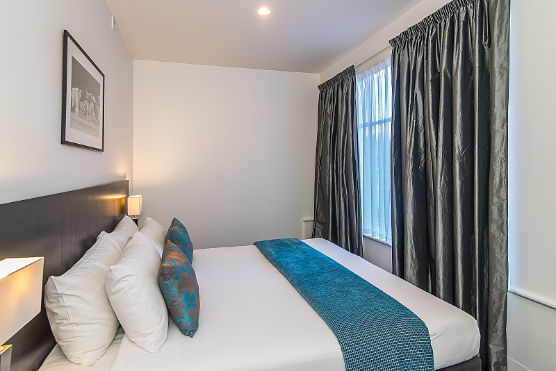 Actual Photos of a Two Bedroom Apartment Gilmer Apartment Hotel 226-Rata-Road-Holdings-LTD-accomodation-15