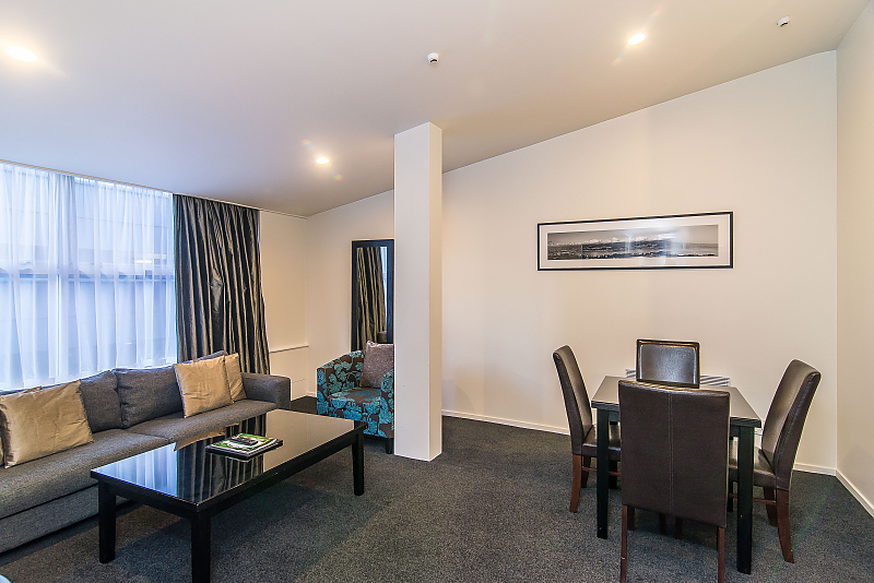 Actual Photos of a Two Bedroom Apartment Gilmer Apartment Hotel 226-Rata-Road-Holdings-LTD-accomodation-15