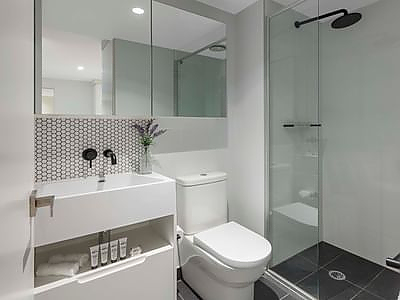 Imagine Hotels - Lighthouse - 2 Bedroom 1 Bathroom | Balcony  Apartment