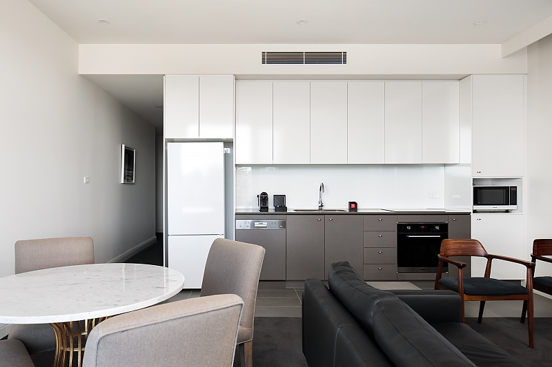 Actual Photos of a 2 Bedrooms and 2 Bathrooms Knightsbridge Canberra 282-Knightsbridge-Furnished-Apartments-Pty-Ltd-accomodation-Kingston