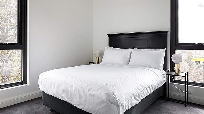 Actual Photos of a 1 Bedroom Apartment Knightsbridge Canberra 282-Knightsbridge-Furnished-Apartments-Pty-Ltd-accomodation-Kingston