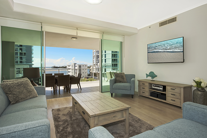 Actual Photos of a 3 Bedroom 2 Bathroom | Balcony M1 Resort Maroochydore 470-MARKAT-HOLDINGS-PTY-LTD-atf-MKB-Trust--accomodation-107