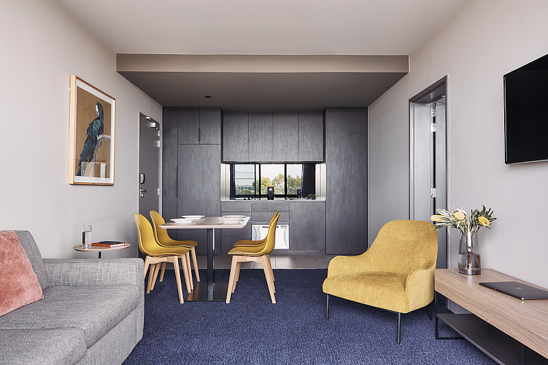 Actual Photos of a 1 Bedroom Mantra Epping 549-Epping-Management-Pty-Ltd-accomodation-315