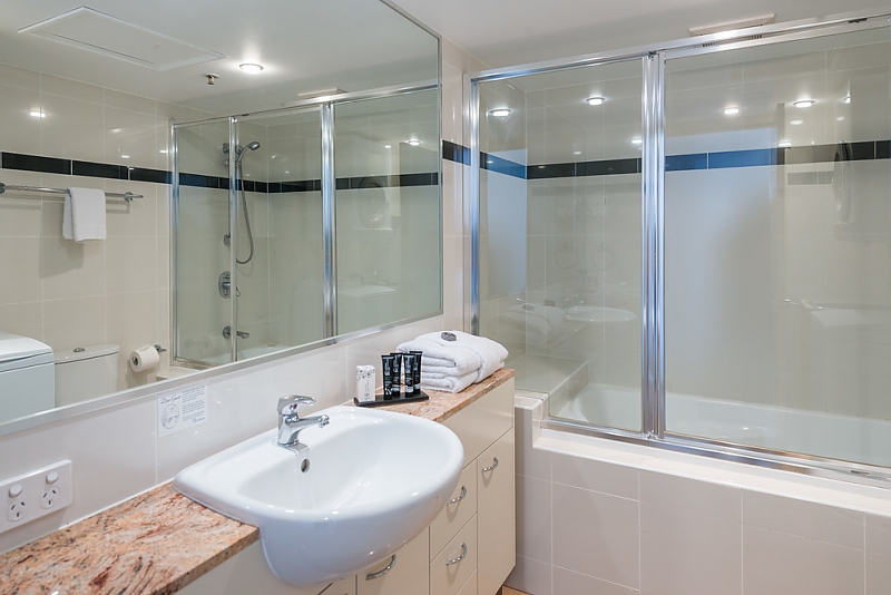 Actual Photos of a One Bedroom Apartment Balcony Mantra on Mary 340-Mantra-Hotels-&-Resorts-Australia-Pty-Ltd-accomodation-246