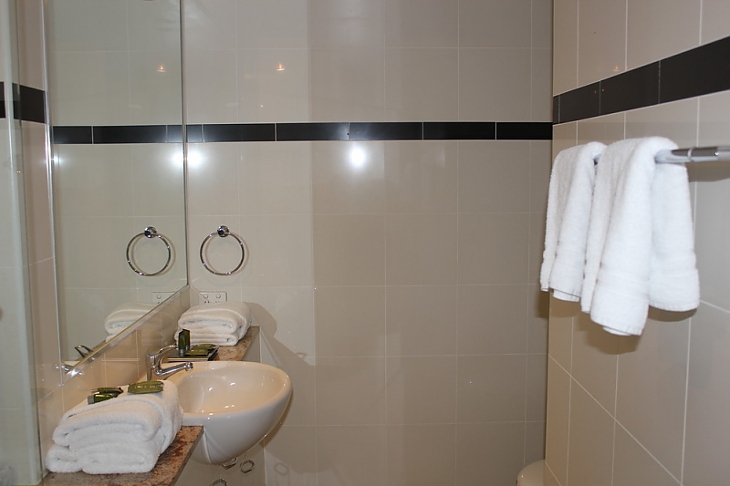 Actual Photos of a Three Bedroom Apartment Mantra on Mary 340-Mantra-Hotels-&-Resorts-Australia-Pty-Ltd-accomodation-246