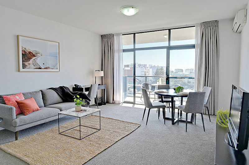 Actual Photos of a 2 Bed 2 Bath Superior |Balcony Mantra Wollongong 535-LTZ-Business-Pty-Ltd-ATF-LTZ-Business-Unit-Trust-accomodation-293