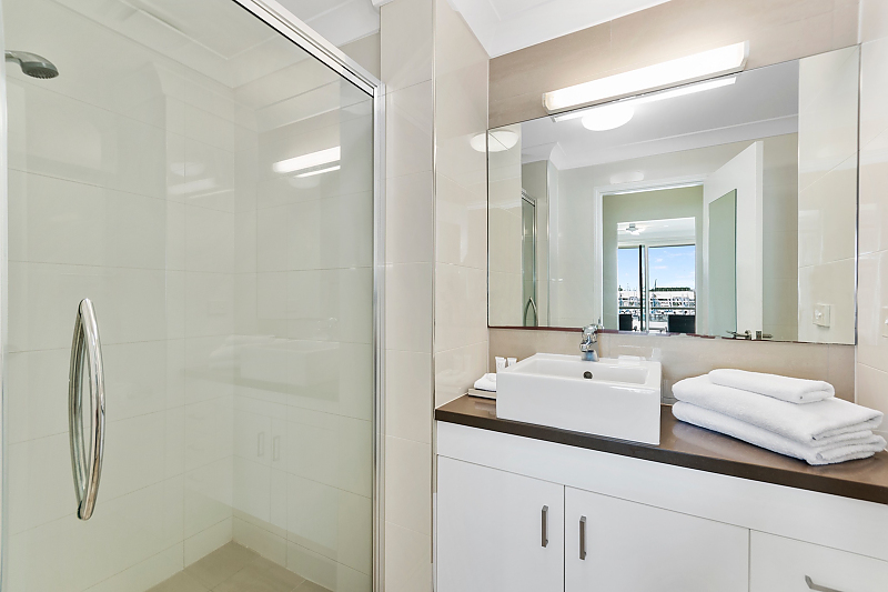 Actual Photos of a 2 Bedroom Apt I Stair Access Mariners North Holiday Apartments 368-Mariners-North-Holiday-Apartments-accomodation-278