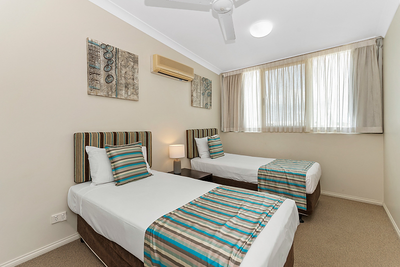 Actual Photos of a 2 Bedroom Apt I Stair Access Mariners North Holiday Apartments 368-Mariners-North-Holiday-Apartments-accomodation-278