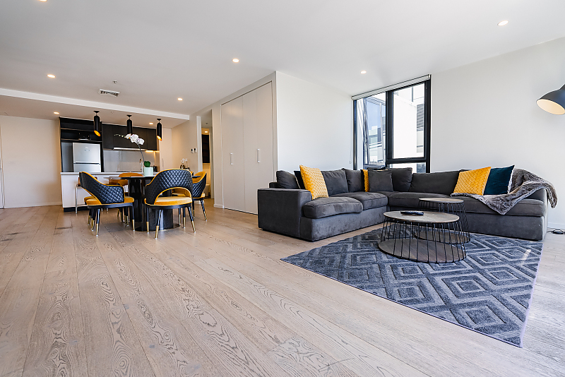 Melbourne City Apartments -   Apartment