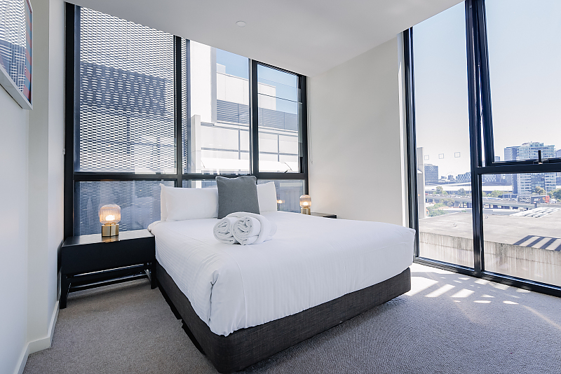 Melbourne City Apartments -   Apartment