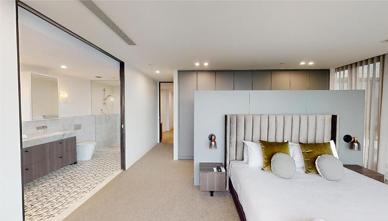Melbourne City Apartments -   Apartment