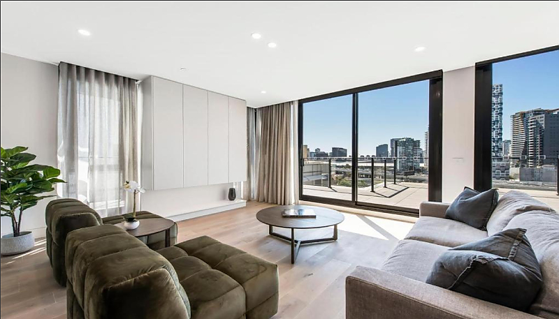 Melbourne City Apartments -   Apartment