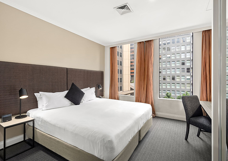 Actual Photos of a 1 Bed | 1 Bathroom Melbourne City Suites 514-PHG-Little-Bourke-Pty-Ltd-accomodation-4