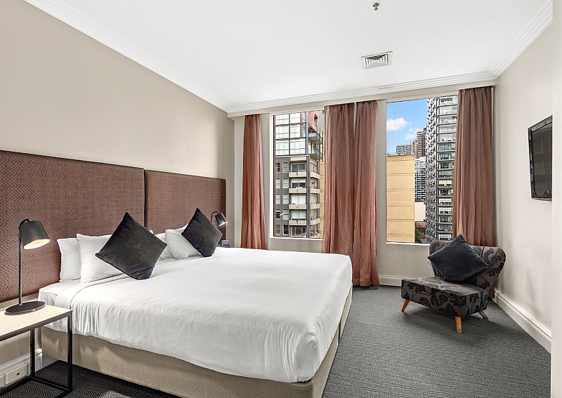 Actual Photos of a 2 Bed | 2 Bath Melbourne City Suites 514-PHG-Little-Bourke-Pty-Ltd-accomodation-4